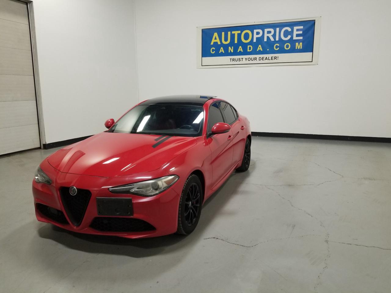 2018 Alfa Romeo Giulia Base 4dr All-Wheel Drive Sedan Photo2