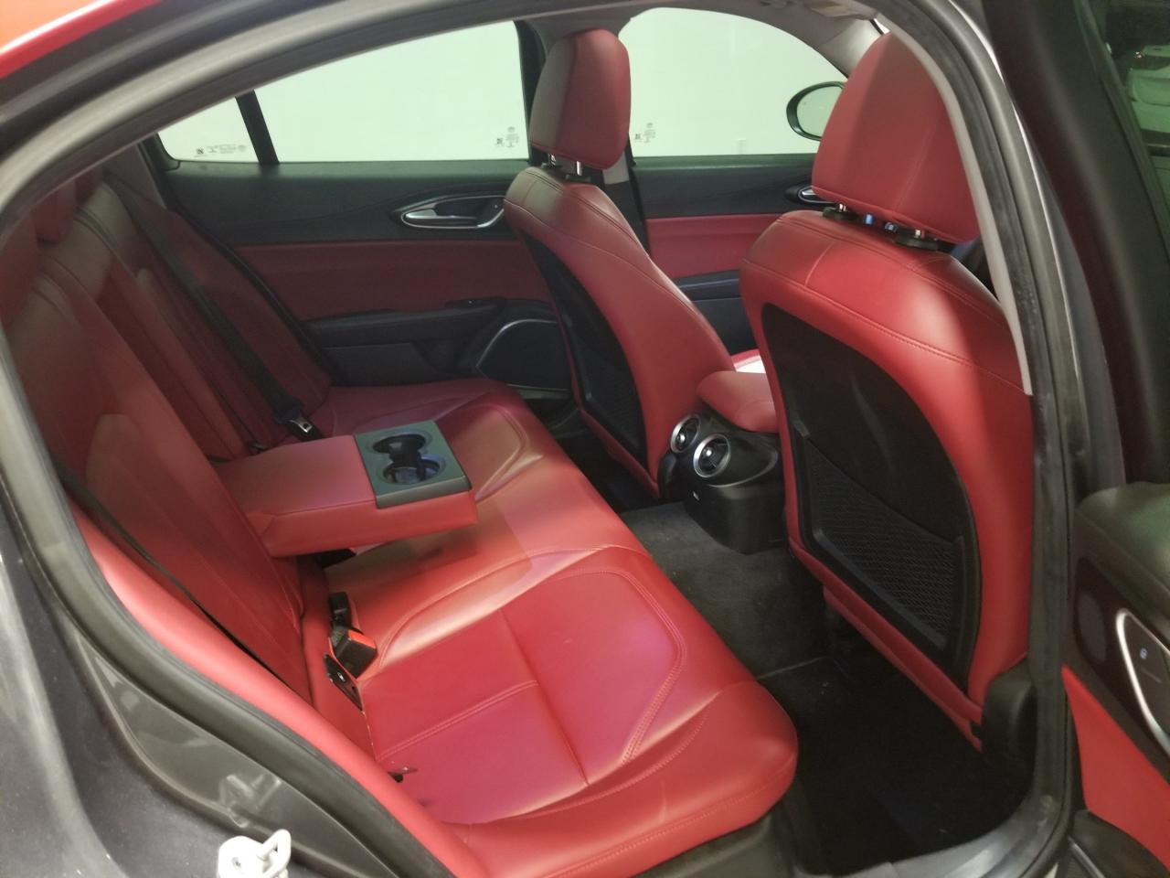 2018 Alfa Romeo Giulia Base 4dr All-Wheel Drive Sedan Photo