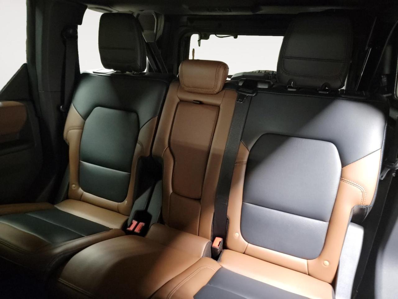 2024 Ford Bronco Outer Banks 4dr 4x4 Photo