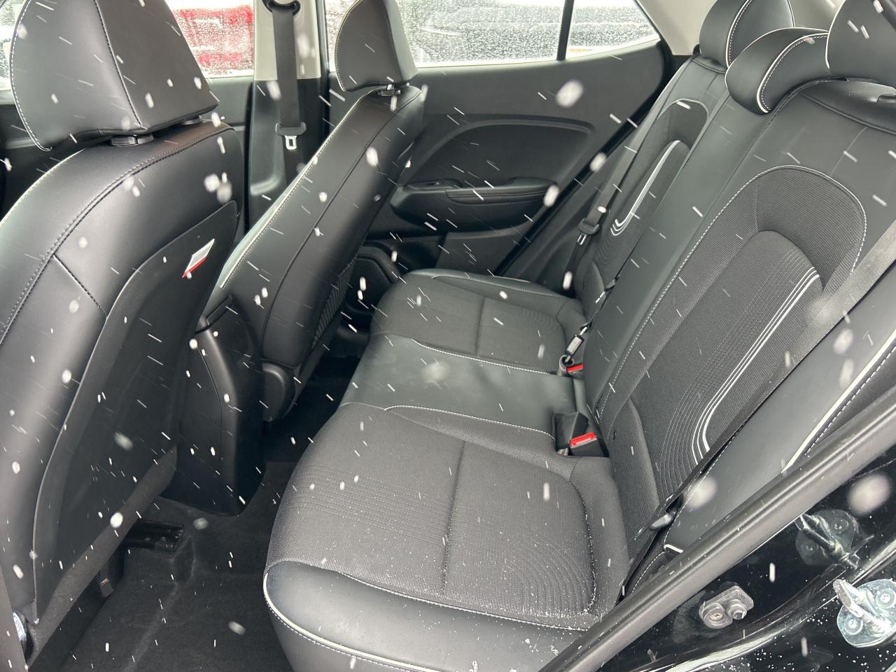 2025 Hyundai Venue Ultimate IVT   Starting from 4.49% OAC Photo