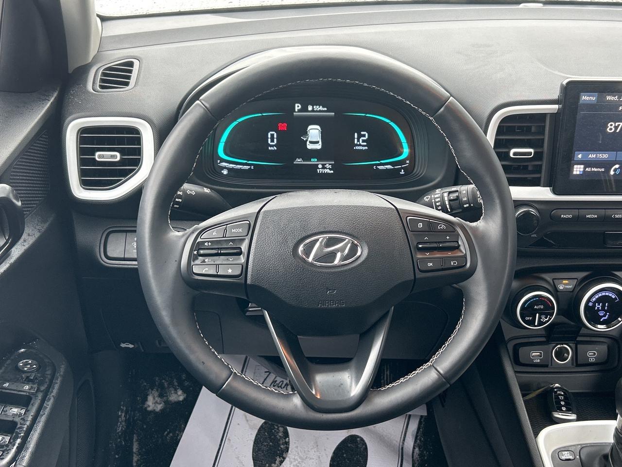 2025 Hyundai Venue Ultimate IVT   Starting from 4.69% OAC Photo