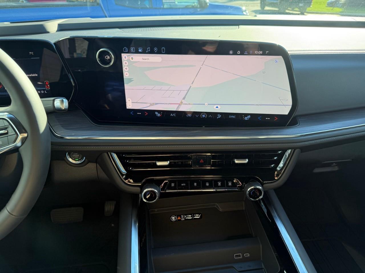 2026 Chevrolet Suburban LT 4dr 4x4 Photo