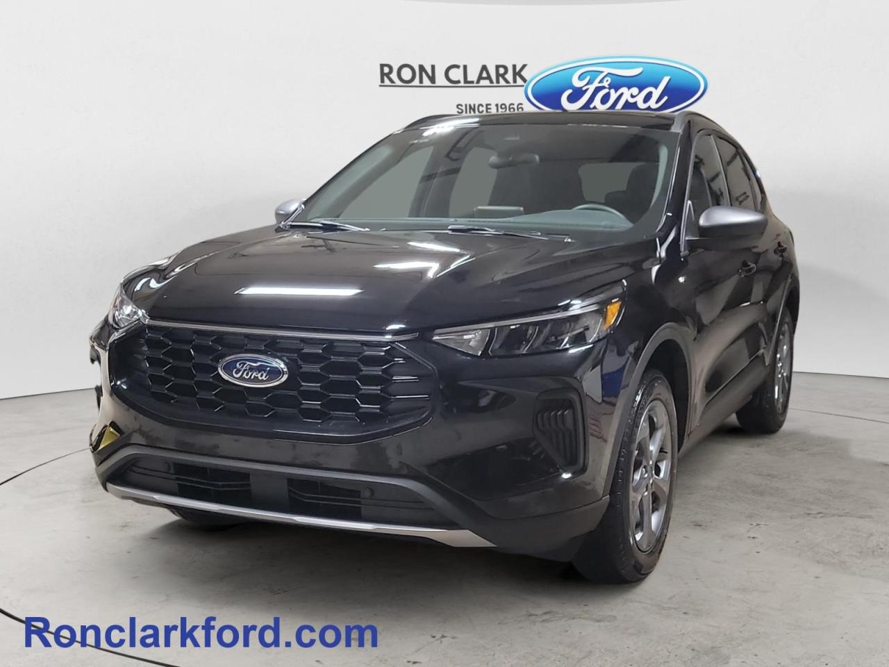 2026 Ford Escape ST-Line 4dr All-Wheel Drive Photo2