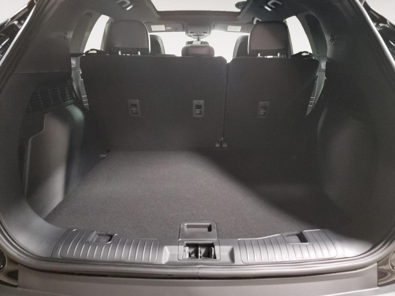 2026 Ford Escape ST-Line 4dr All-Wheel Drive Photo