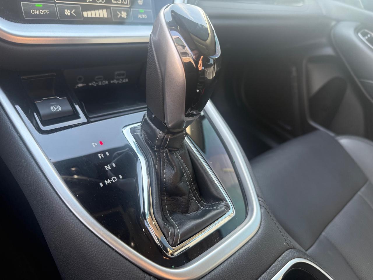 2023 Subaru Outback Limited XT 4dr All-Wheel Drive Photo