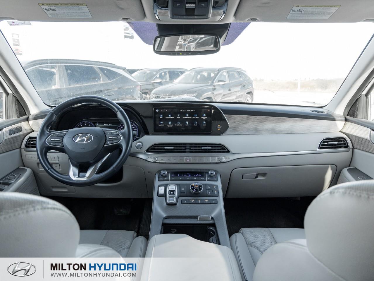 2022 Hyundai PALISADE Luxury 8 Passenger 4dr All-Wheel Drive Photo