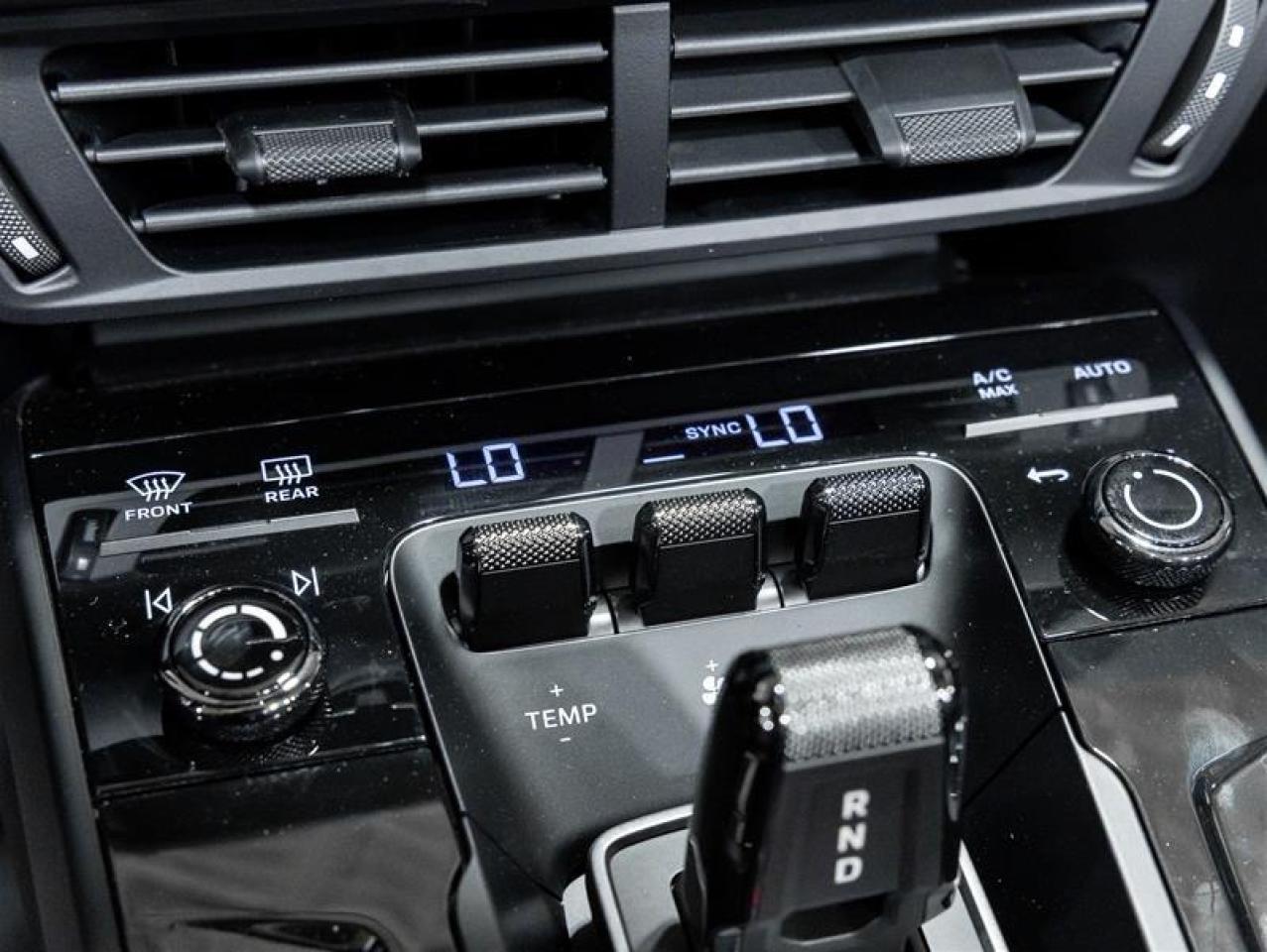 2025 Porsche 911  Photo