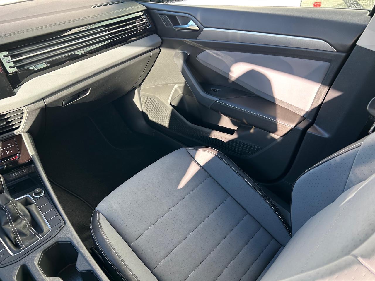 2026 Volkswagen Jetta Comfortline 4dr Sedan Photo