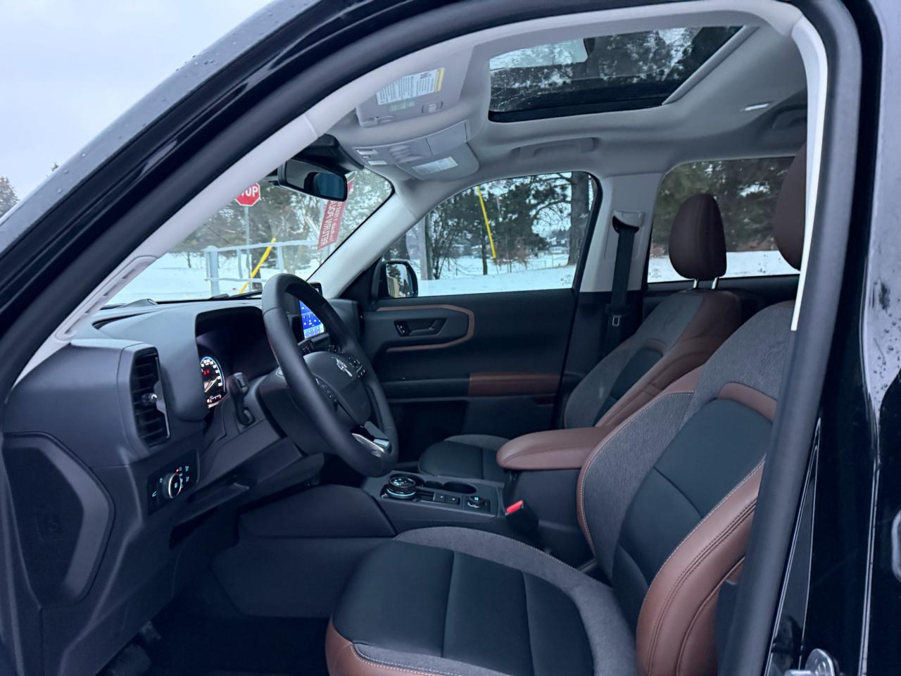 2024 Ford Bronco Sport Outer Banks 4dr 4x4 Photo