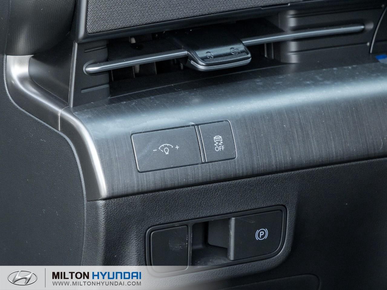 2026 Hyundai KONA electric Preferred w/Trend Package 4dr Front-Wheel Drive Photo