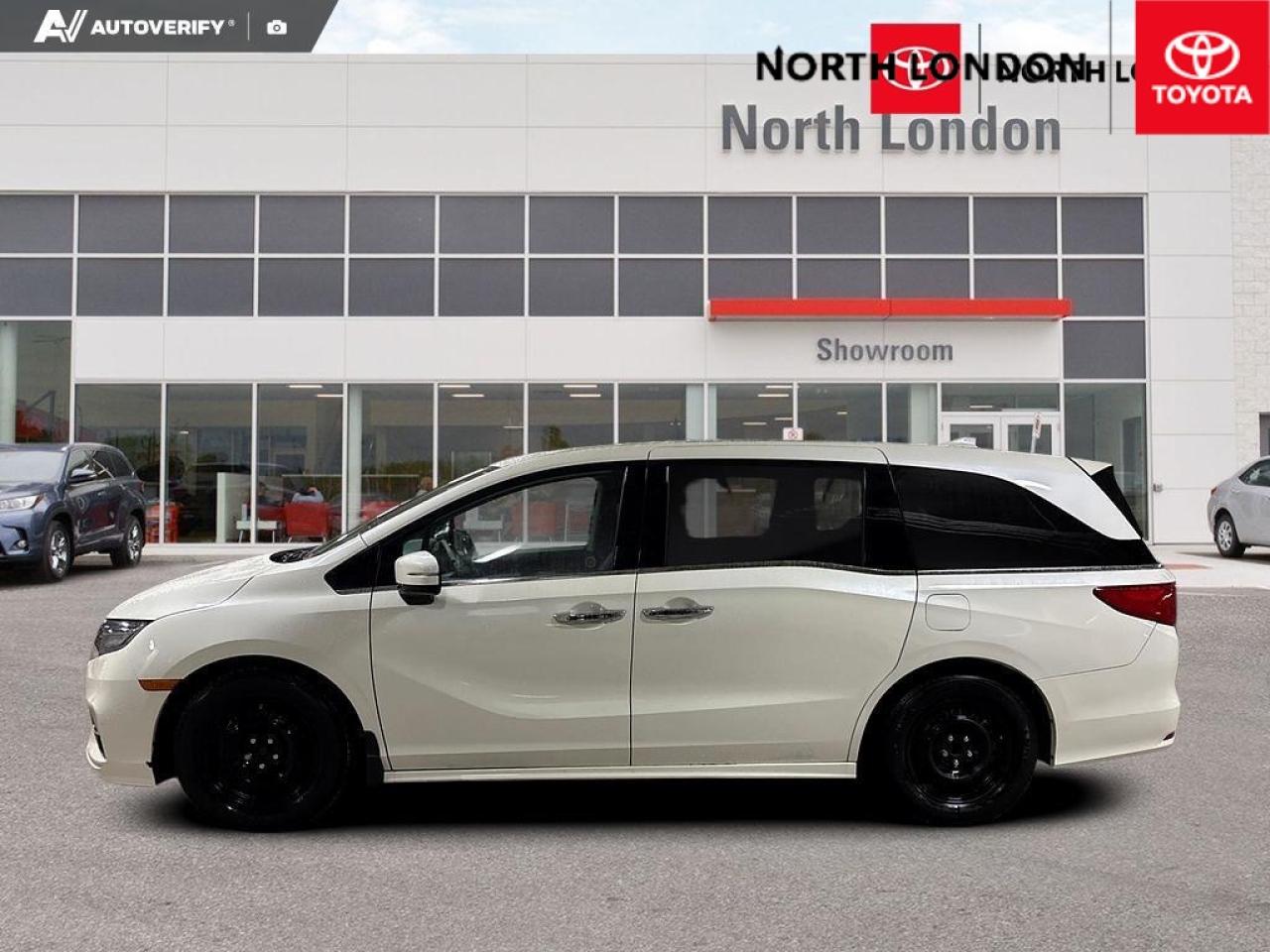 2018 Honda Odyssey Touring (A10) Passenger Van Photo2