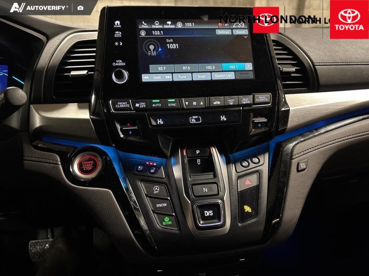 2018 Honda Odyssey Touring (A10) Passenger Van Photo