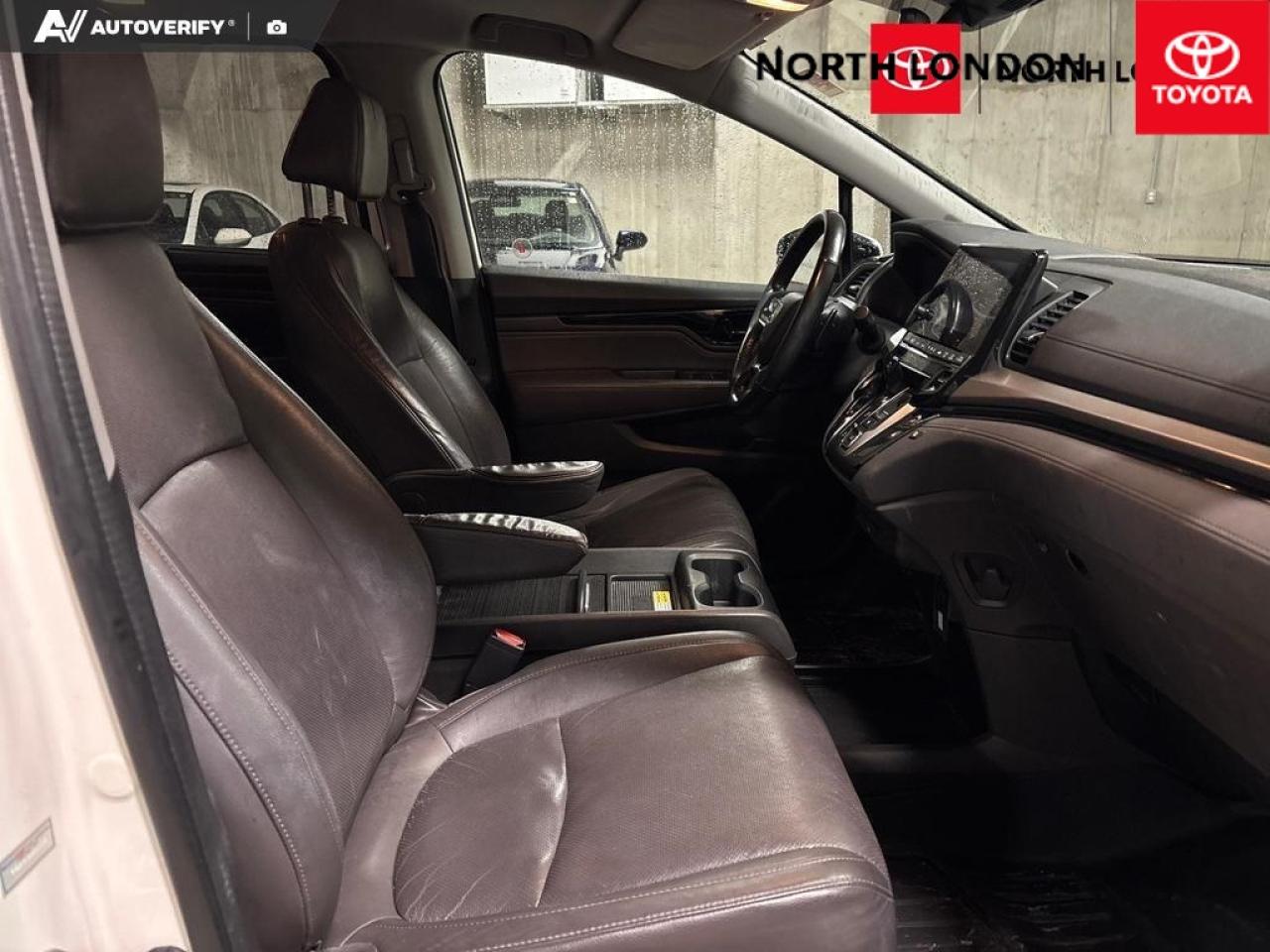 2018 Honda Odyssey Touring (A10) Passenger Van Photo