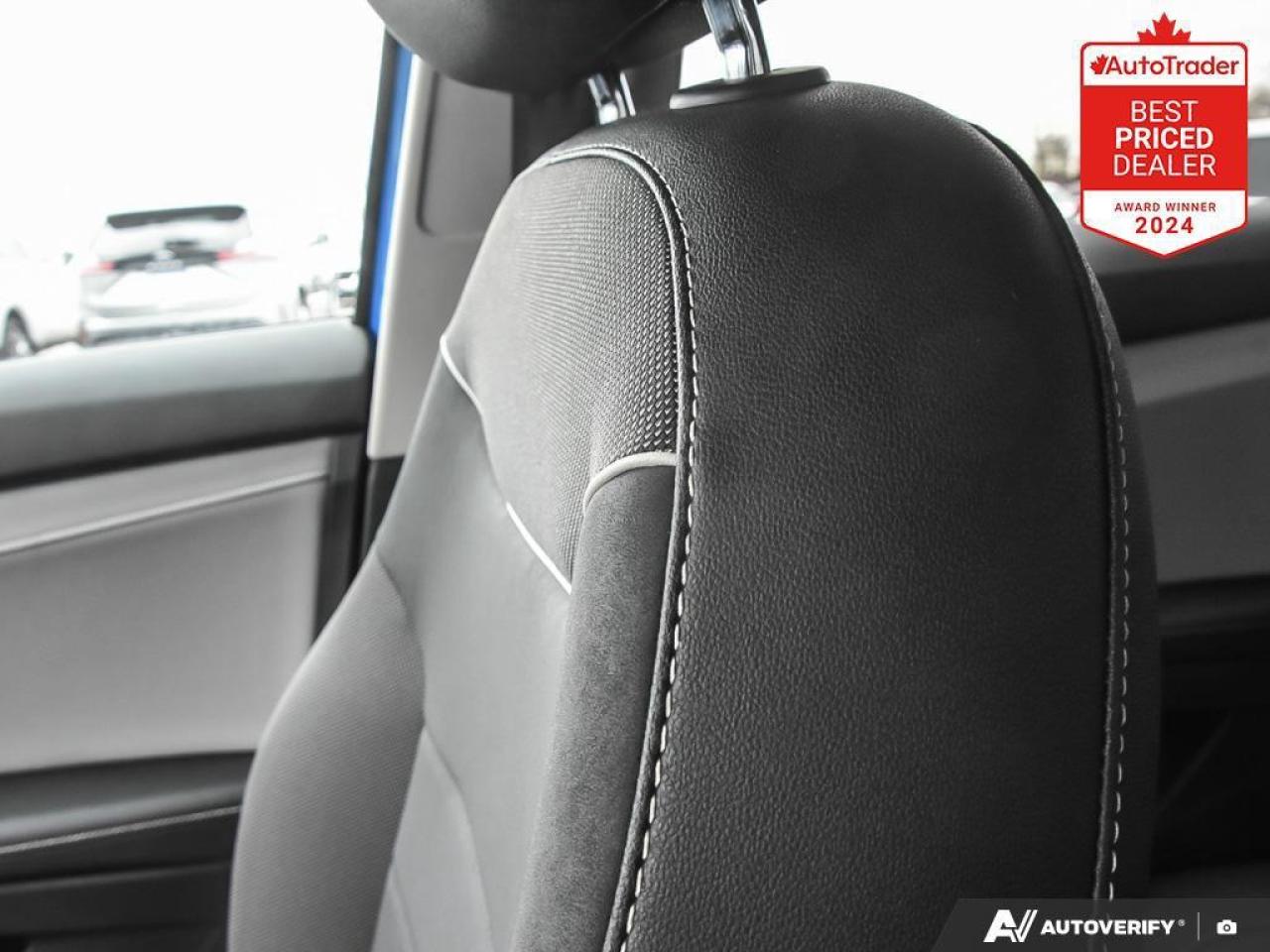 2024 Volkswagen Taos Comfortline 4dr Front-Wheel Drive Photo