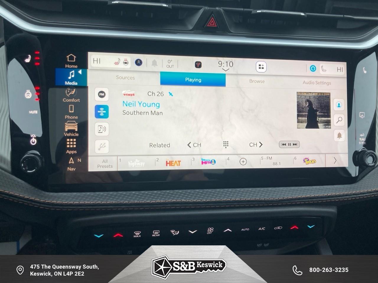 2026 Jeep Cherokee Laredo/Limited 4dr 4x4 Photo