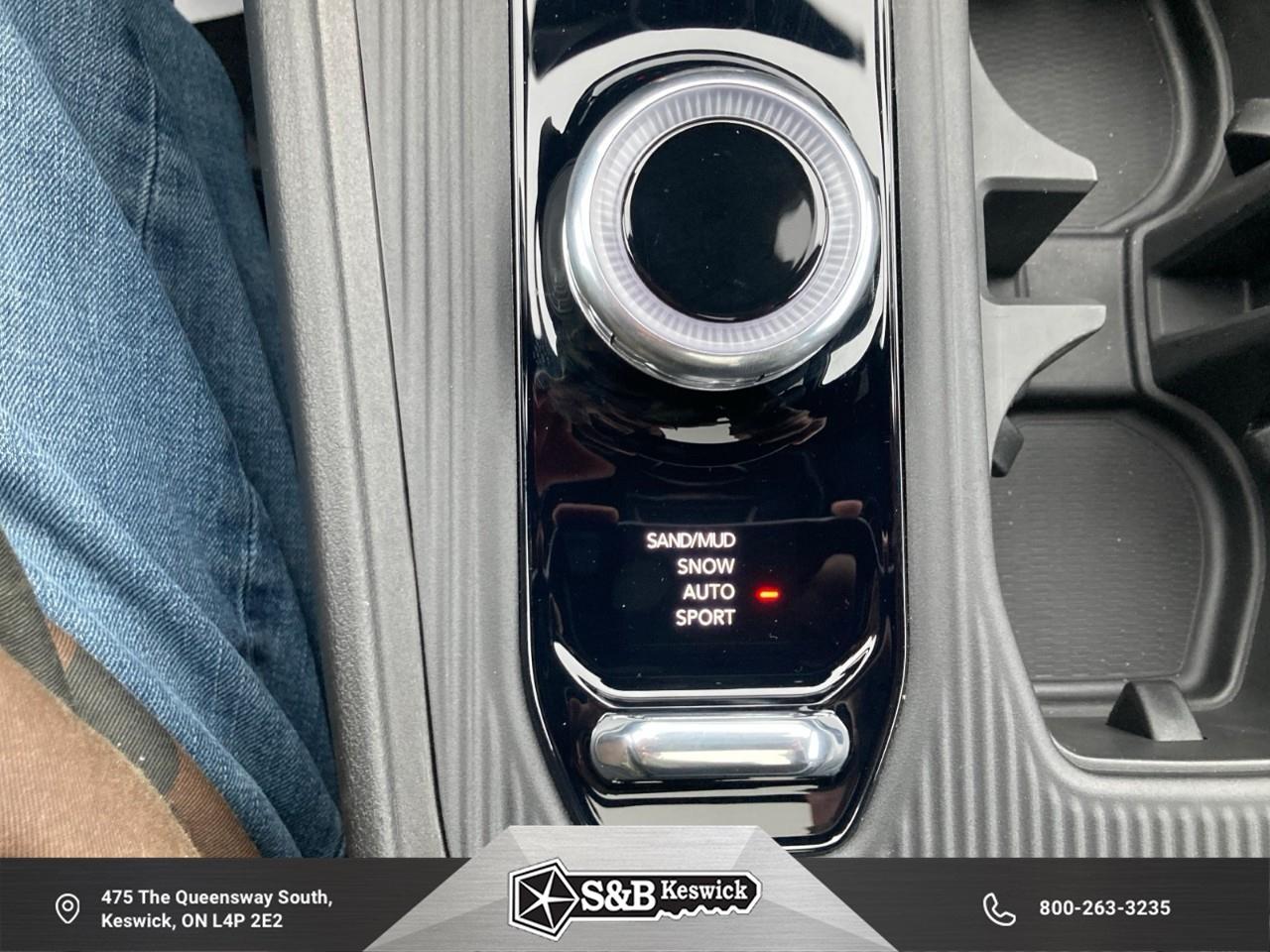 2026 Jeep Cherokee Laredo/Limited 4dr 4x4 Photo