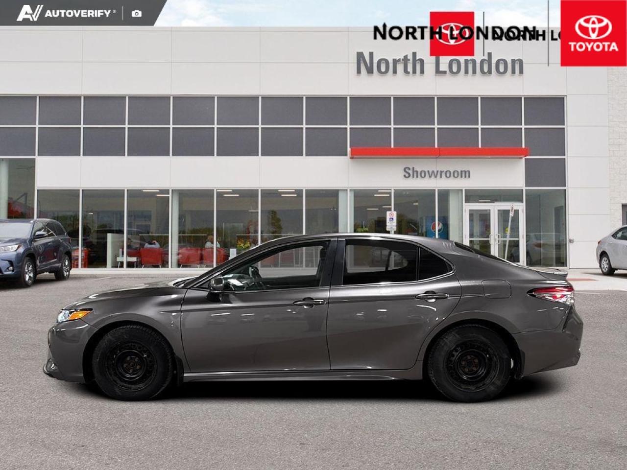 2019 Toyota Camry  Photo2