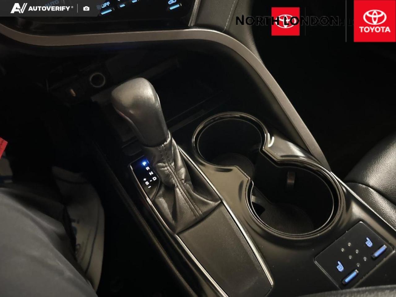 2019 Toyota Camry  Photo