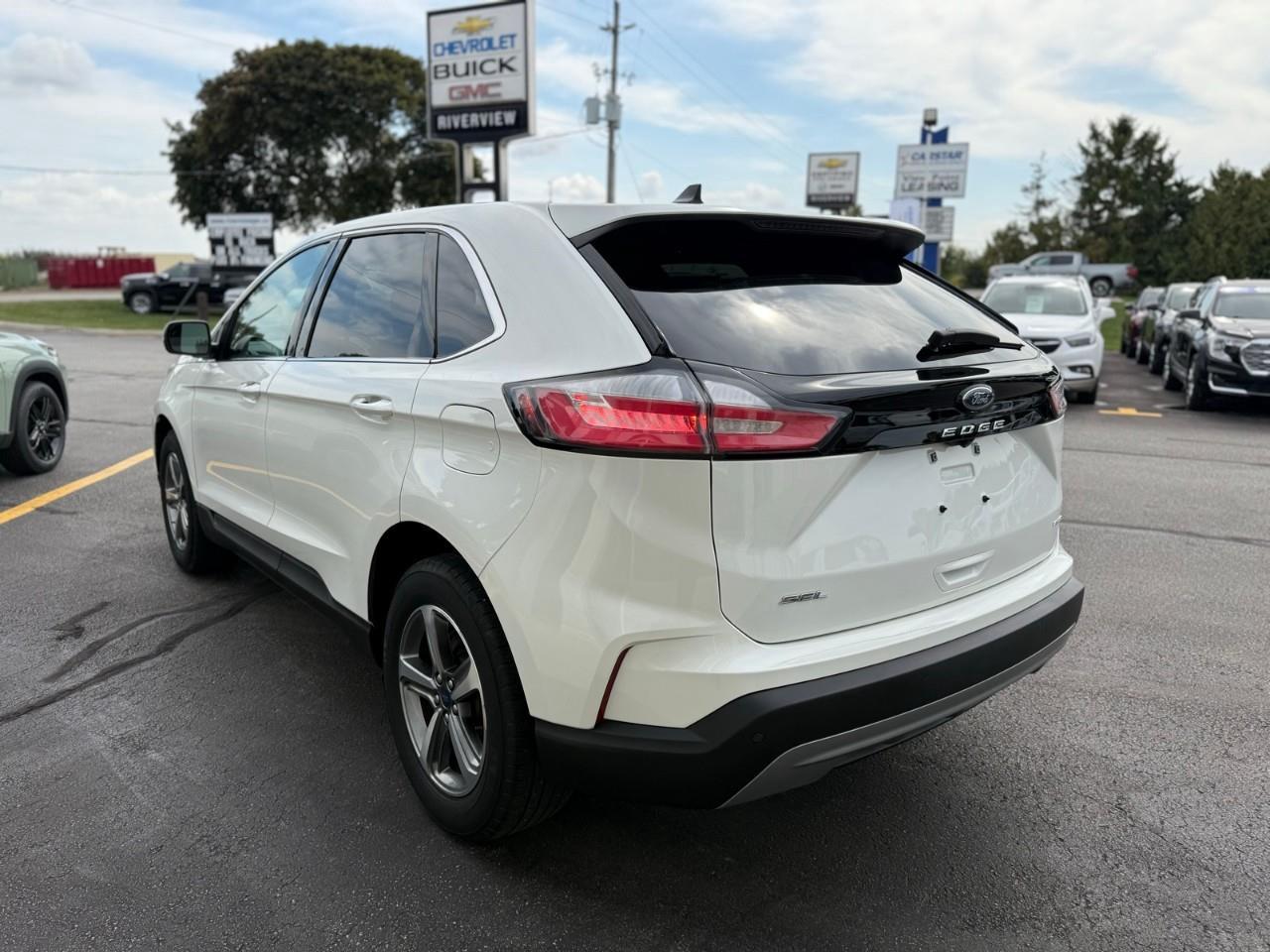 2022 Ford Edge SEL 4dr All-wheel Drive Photo