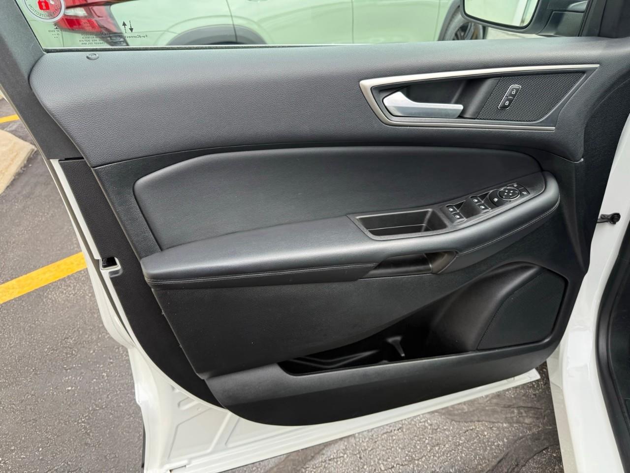 2022 Ford Edge SEL 4dr All-wheel Drive Photo