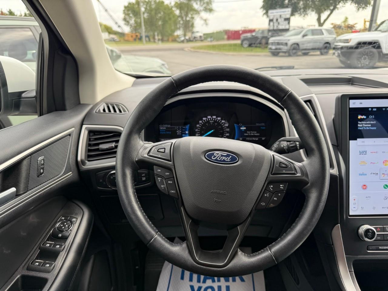 2022 Ford Edge SEL 4dr All-wheel Drive Photo