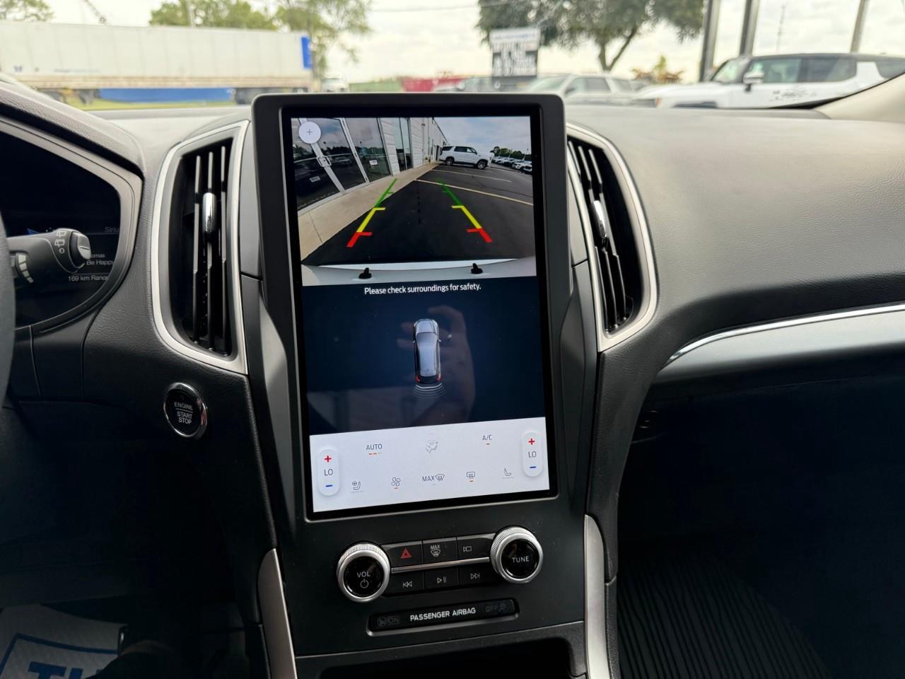 2022 Ford Edge SEL 4dr All-wheel Drive Photo