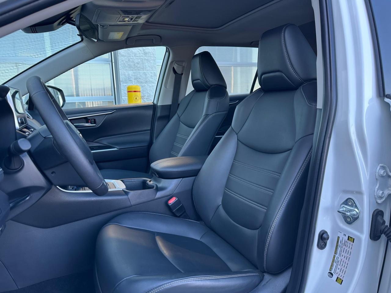 2024 Toyota RAV4 Hybrid XLE 4dr All-Wheel Drive Photo