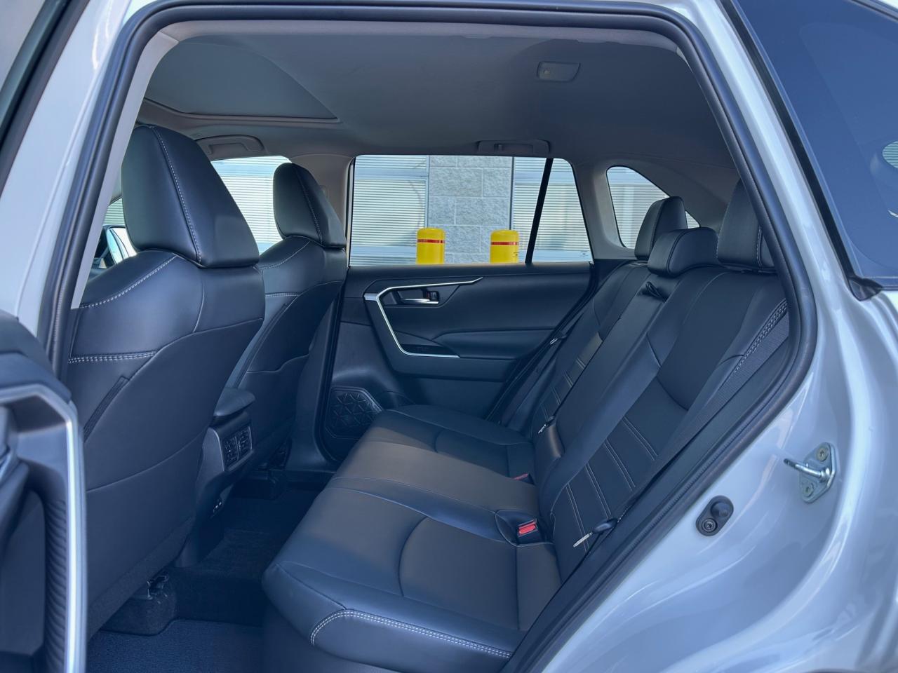 2024 Toyota RAV4 Hybrid XLE 4dr All-Wheel Drive Photo