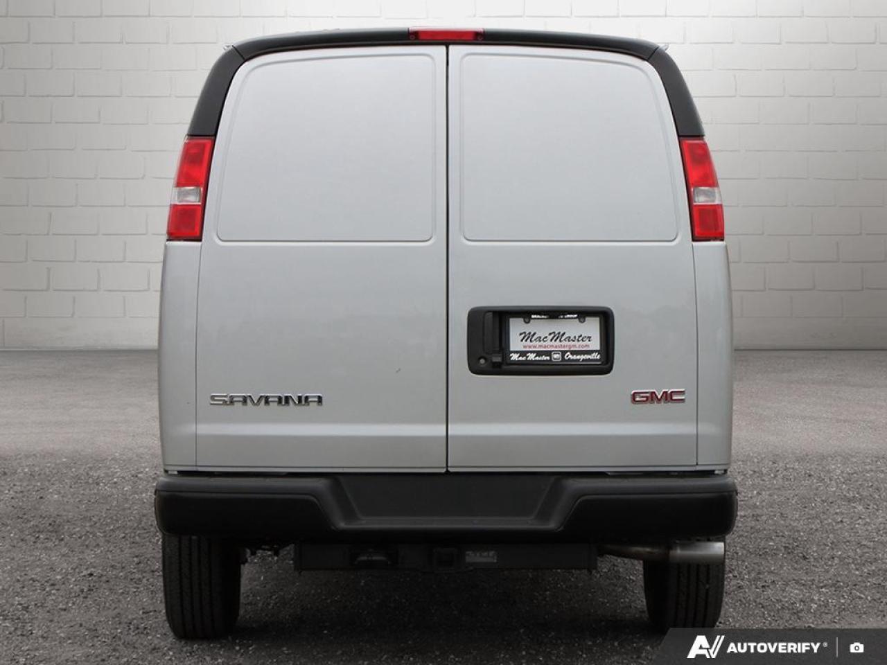 2025 GMC Savana Cargo Van 3500 Regular Wheelbase Rear-Wheel Drive Photo