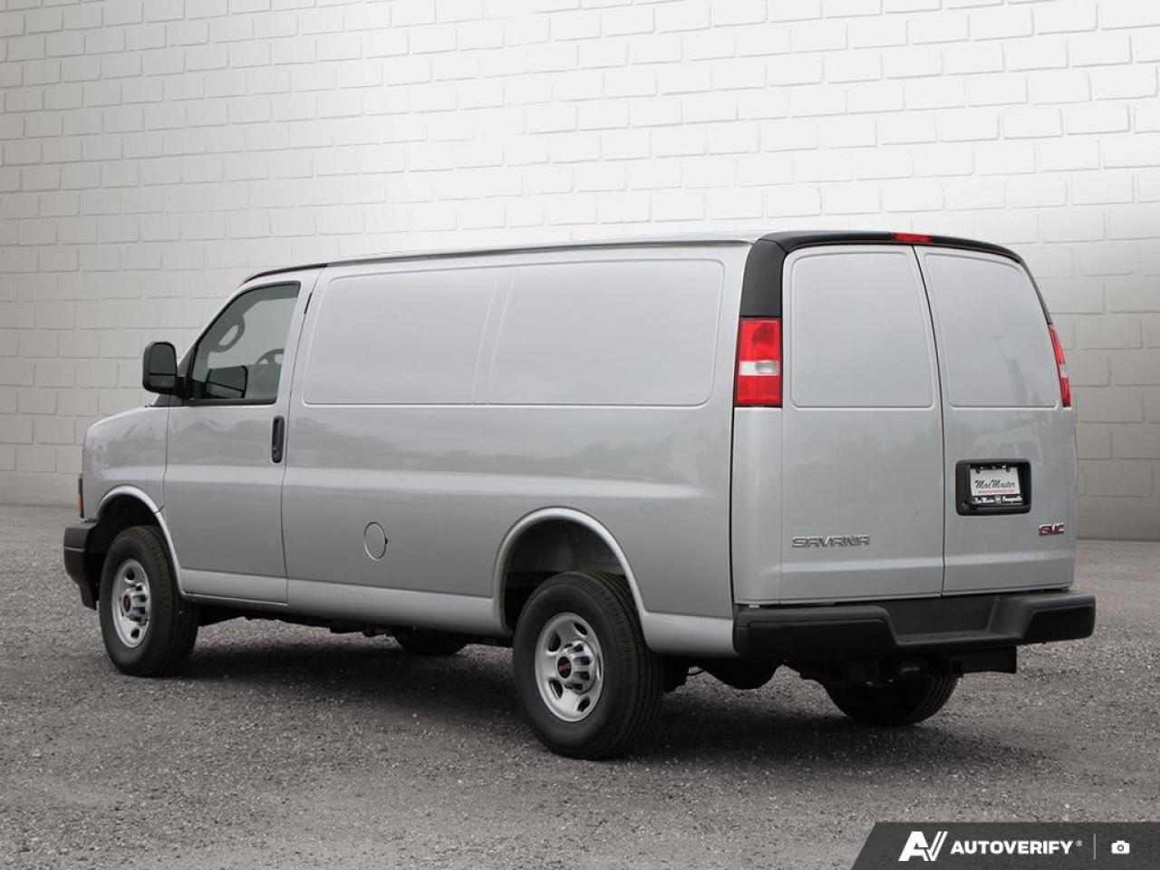 2025 GMC Savana Cargo Van 3500 Regular Wheelbase Rear-Wheel Drive Photo2