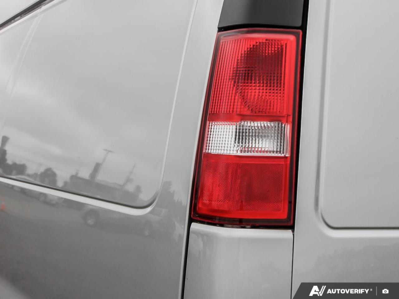 2025 GMC Savana Cargo Van 3500 Regular Wheelbase Rear-Wheel Drive Photo