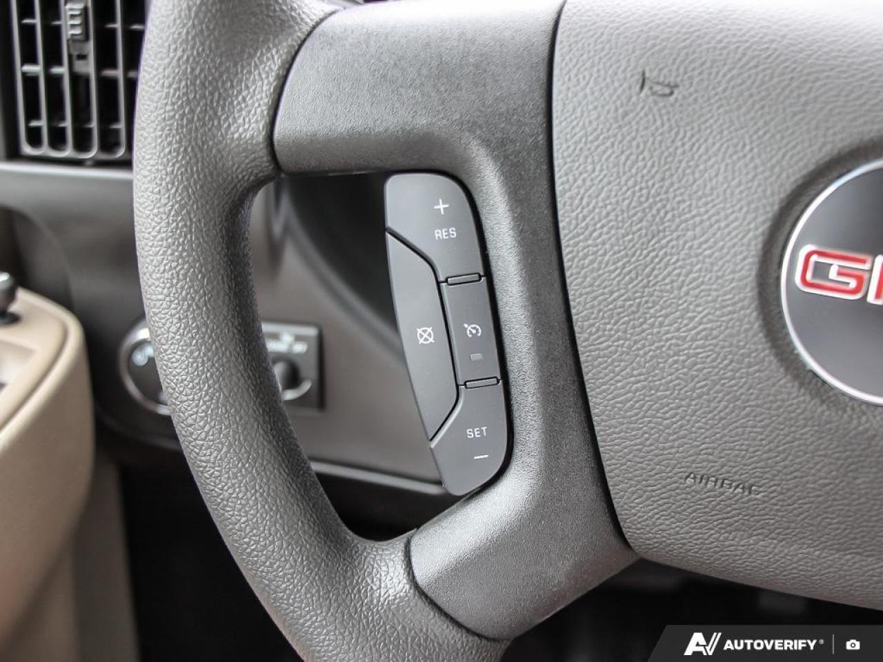 2025 GMC Savana Cargo Van 3500 Regular Wheelbase Rear-Wheel Drive Photo