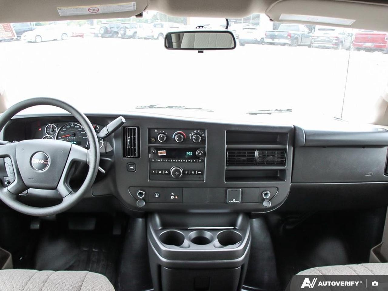2025 GMC Savana Cargo Van 3500 Regular Wheelbase Rear-Wheel Drive Photo