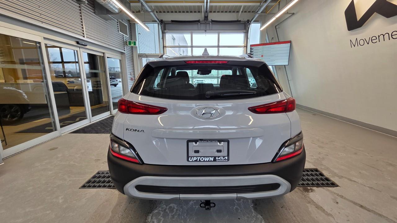 2023 Hyundai KONA 2.0L Preferred 4dr Front-Wheel Drive Photo