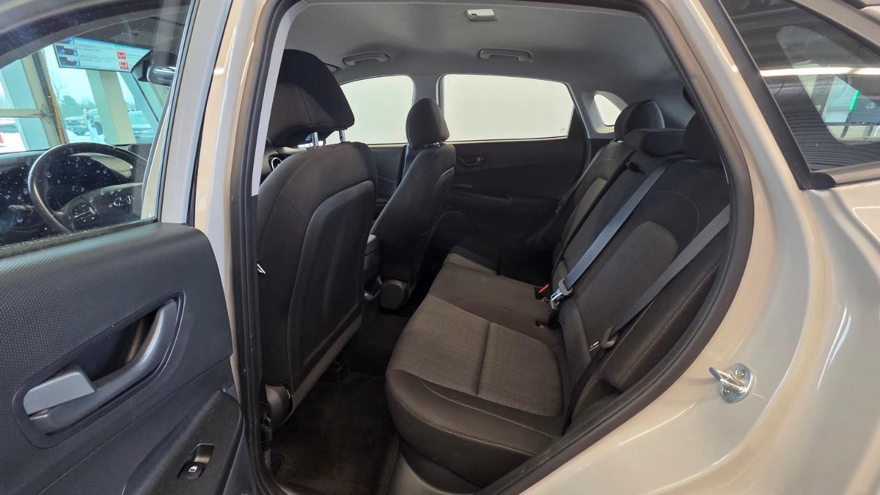 2023 Hyundai KONA 2.0L Preferred 4dr Front-Wheel Drive Photo