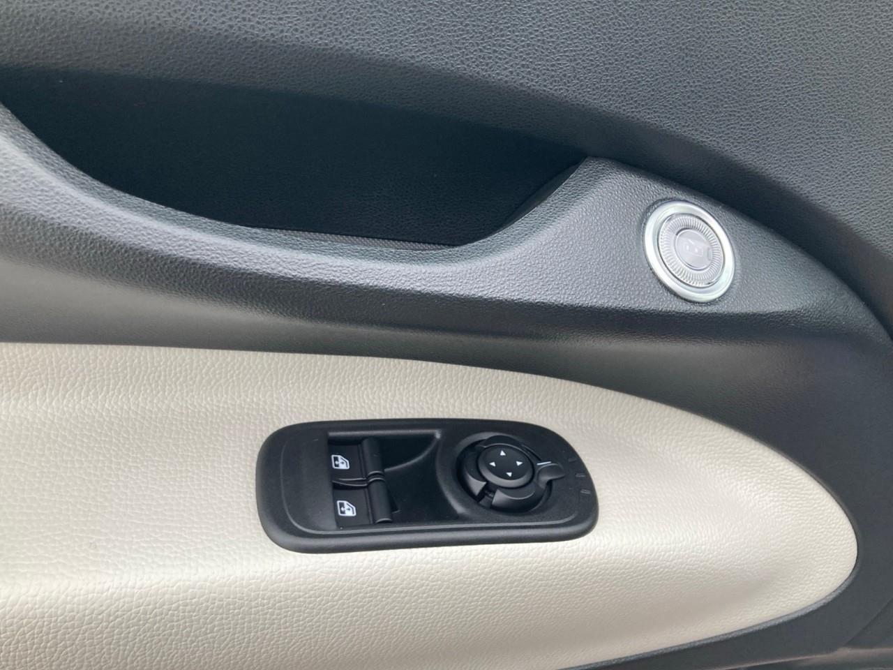 2025 Fiat 500E Base 2dr Hatchback Photo