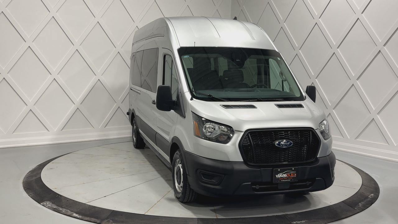 2024 Ford Transit-350 Passenger  Photo