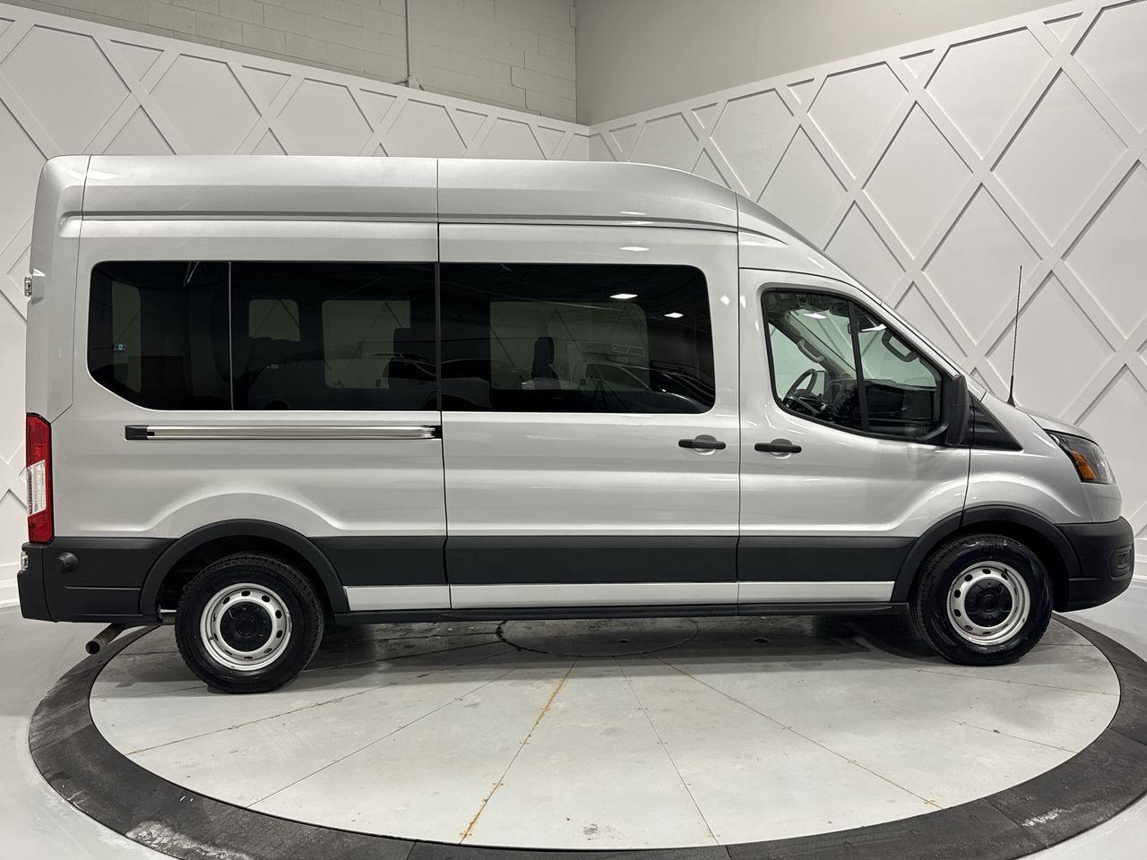 2024 Ford Transit-350 Passenger  Photo