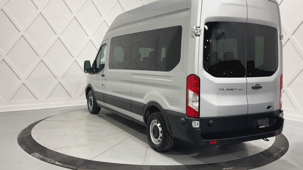 2024 Ford Transit-350 Passenger  Photo