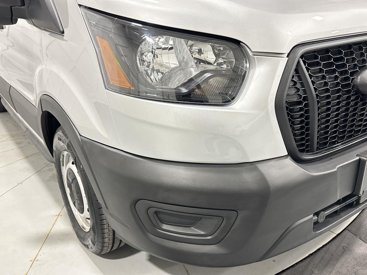 2024 Ford Transit-350 Passenger  Photo