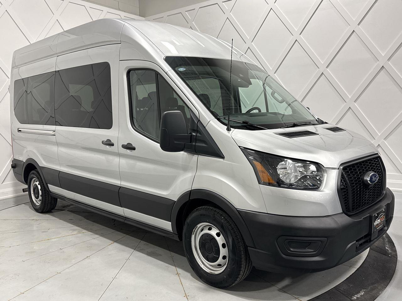 2024 Ford Transit-350 Passenger  Photo