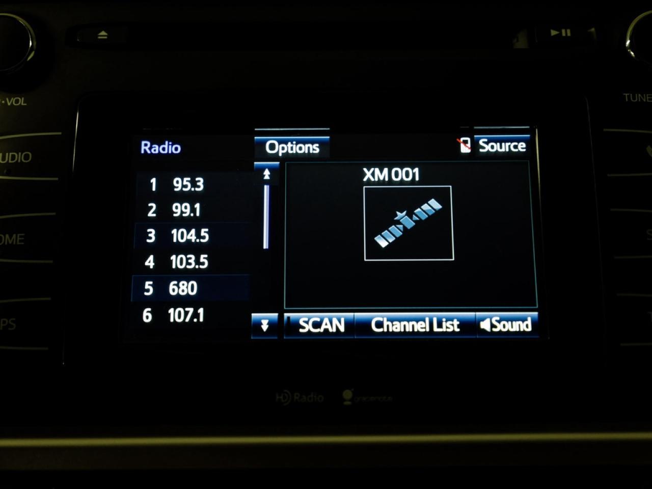 2015 Toyota Highlander  Photo