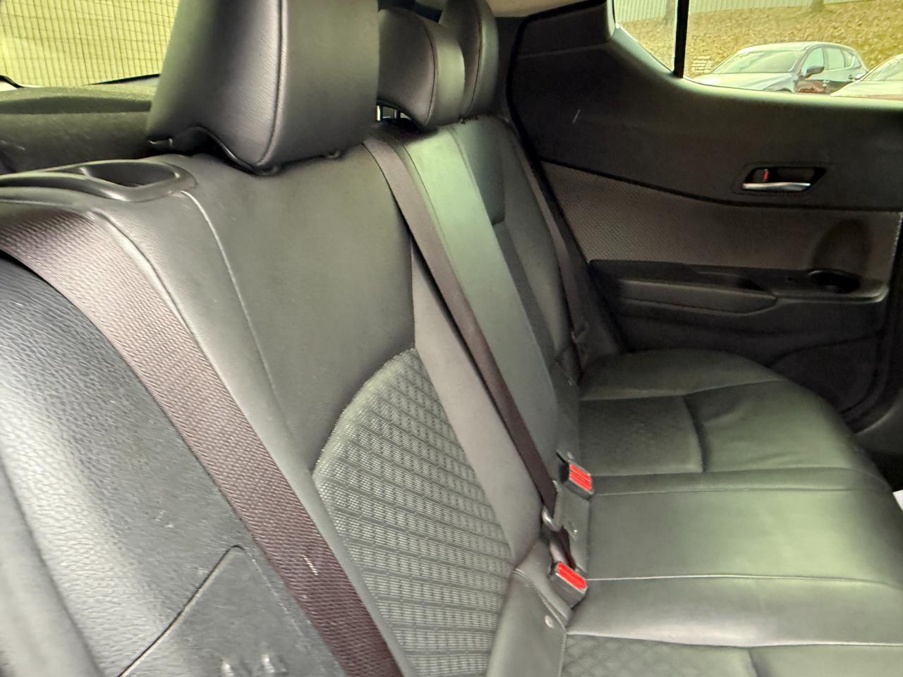 2020 Toyota C-HR Limited 4dr Front-Wheel Drive Sport Utility Photo