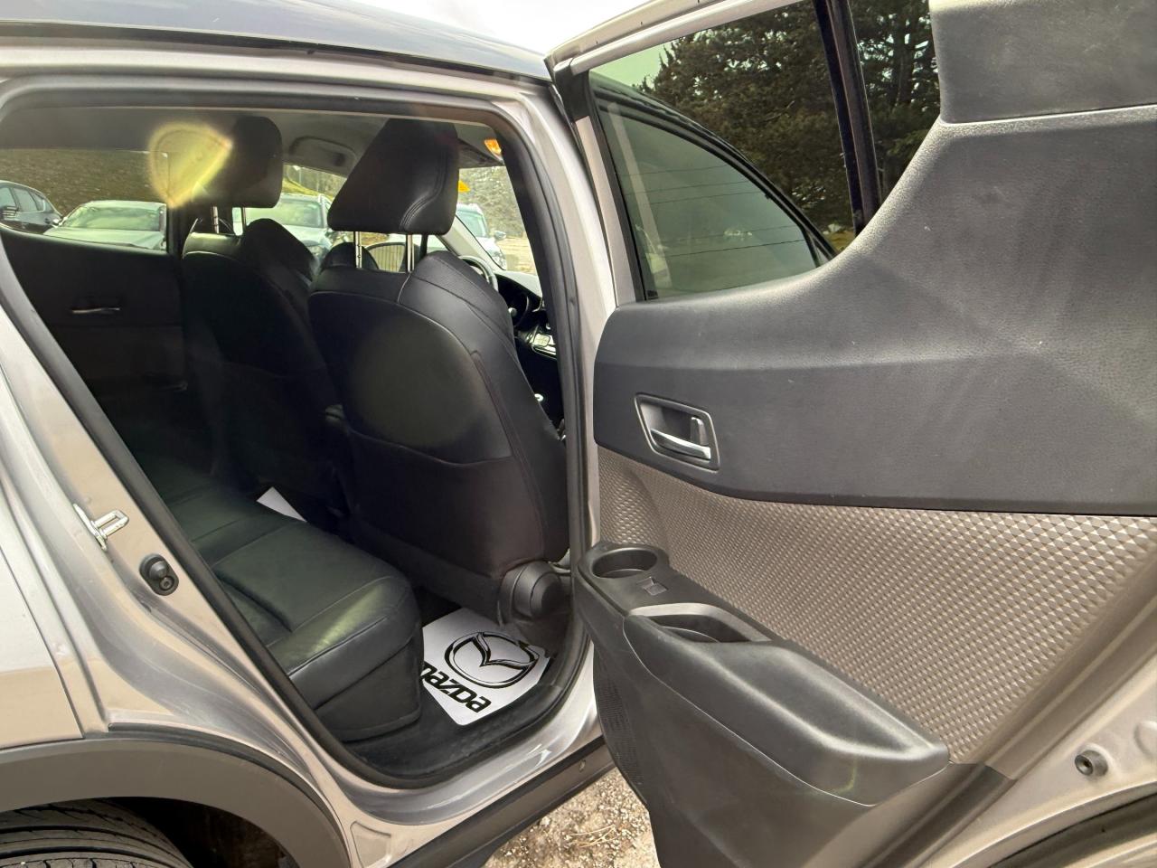 2020 Toyota C-HR Limited 4dr Front-Wheel Drive Sport Utility Photo