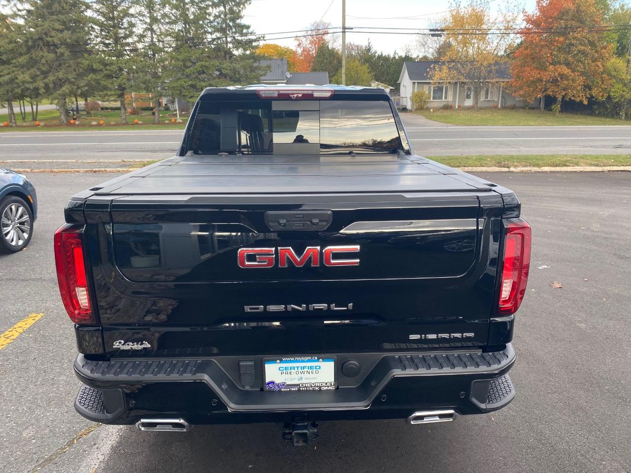 2024 GMC Sierra 1500 Crew Cab Short Box 4-Wheel Drive Denali Photo2