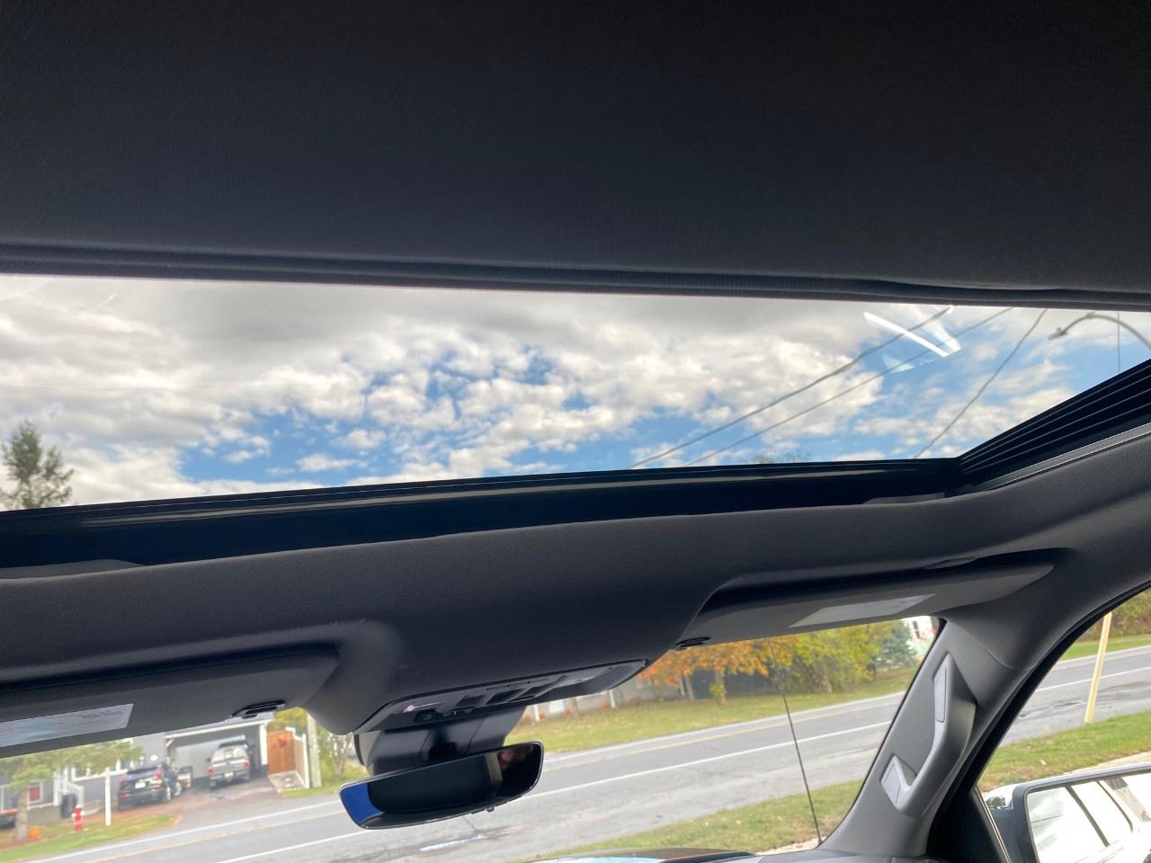 2024 GMC Sierra 1500 Crew Cab Short Box 4-Wheel Drive Denali Photo