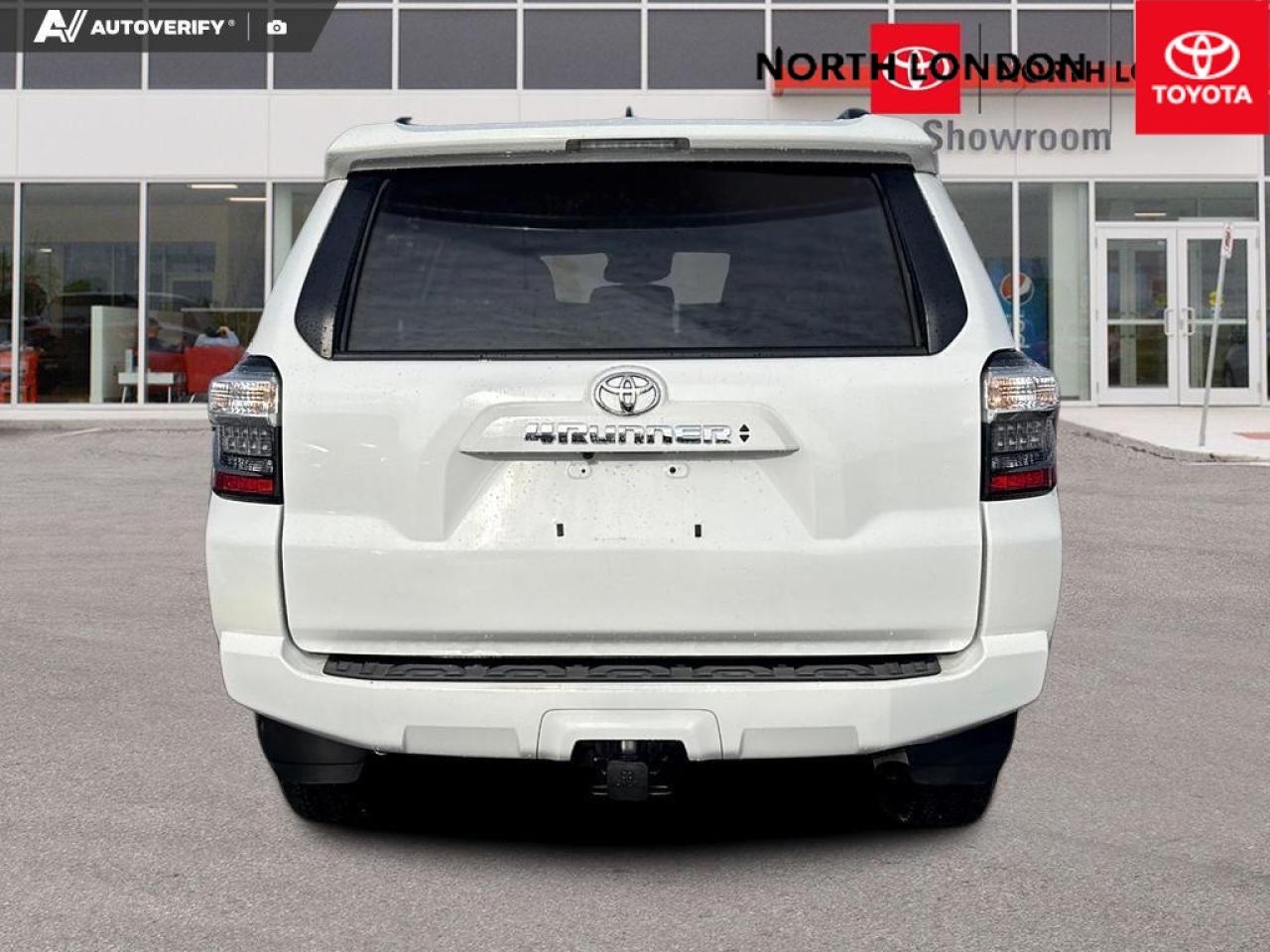 2024 Toyota 4Runner Base 4dr 4x4 Photo4