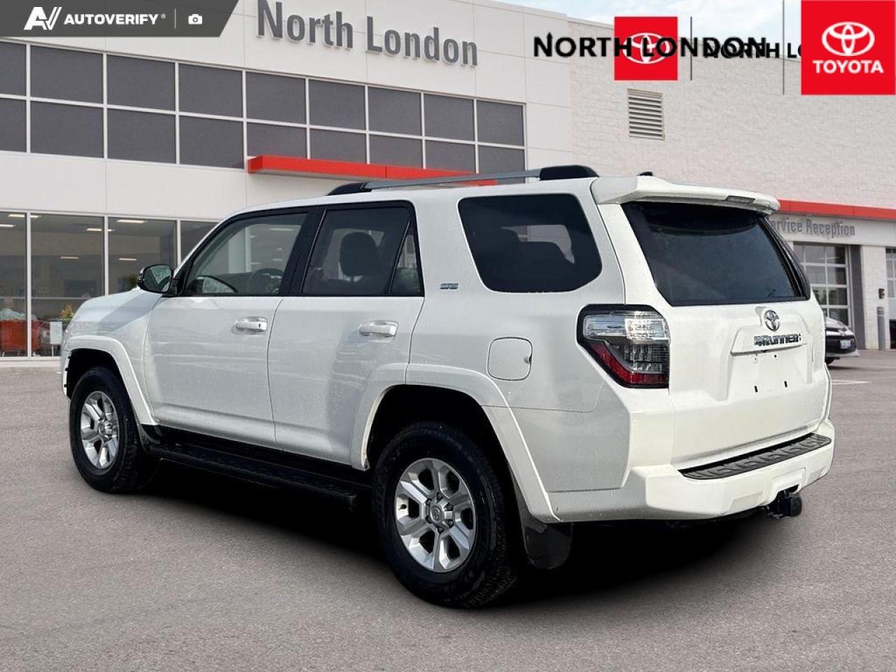 2024 Toyota 4Runner Base 4dr 4x4 Photo3