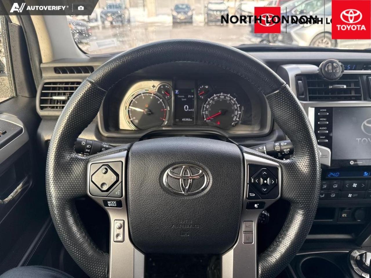 2024 Toyota 4Runner Base 4dr 4x4 Photo