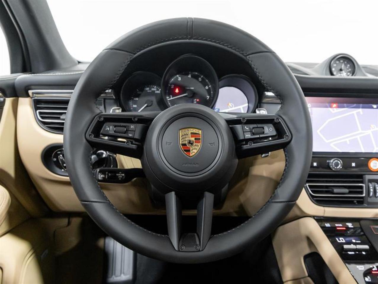 2025 Porsche Macan  Photo